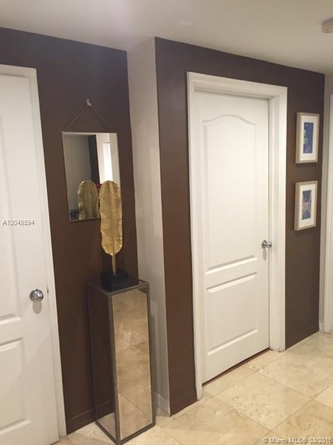 Blue Lagoon Condo - Residential Lease