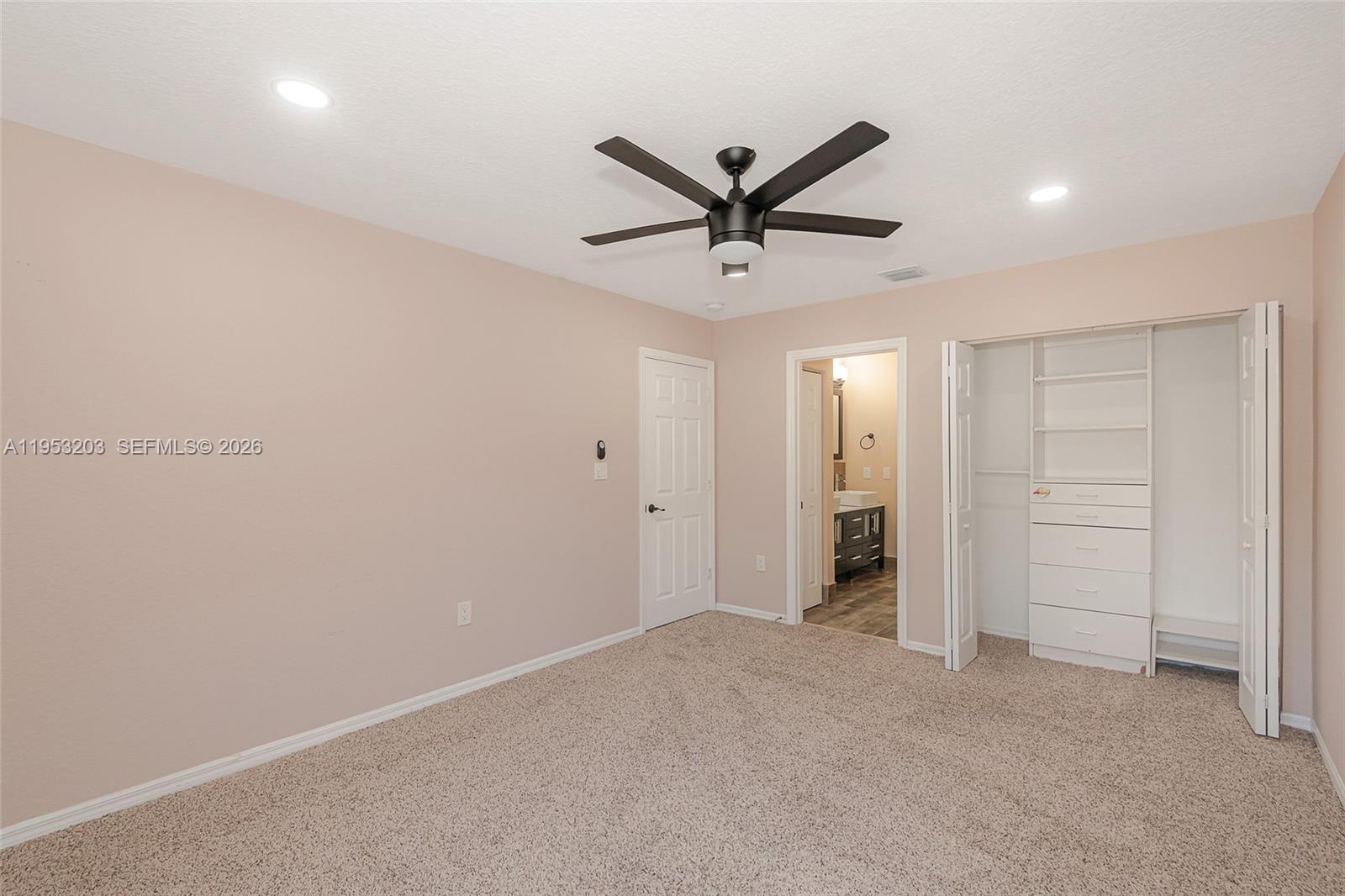 SILVER LAKES PHASE III - Residential