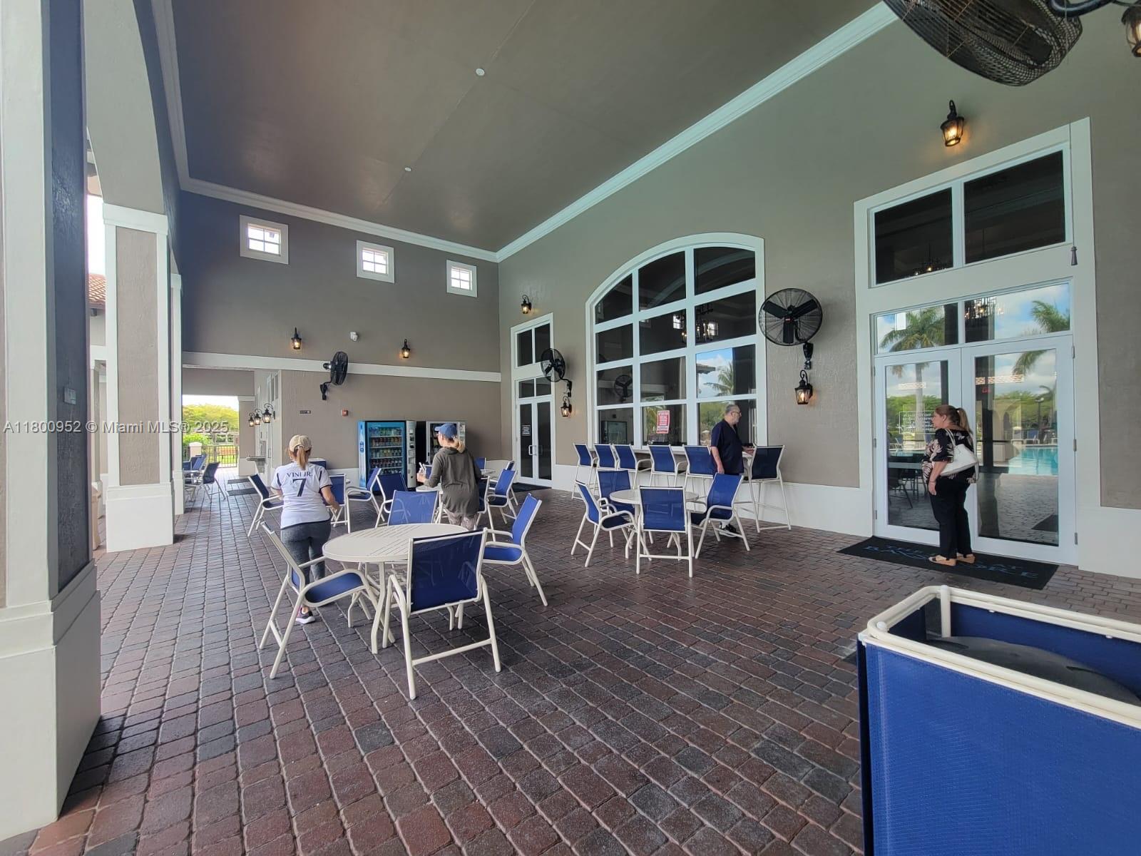 LAKES BY THE BAY AMBER - Residential Lease