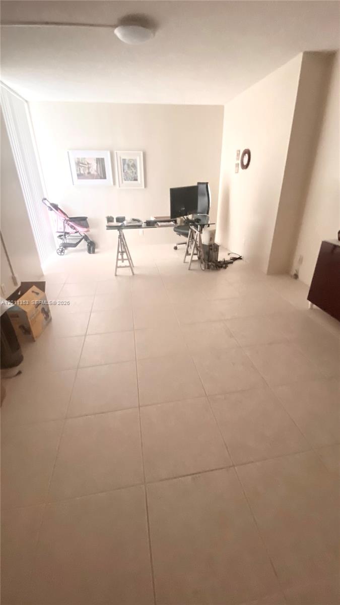 DELVISTA TOWERS CONDO - Residential