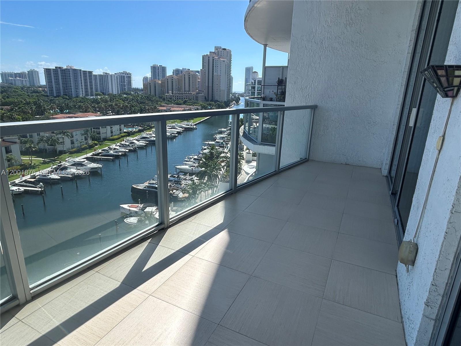 UPTOWN MARINA LOFTS CONDO - Residential Lease