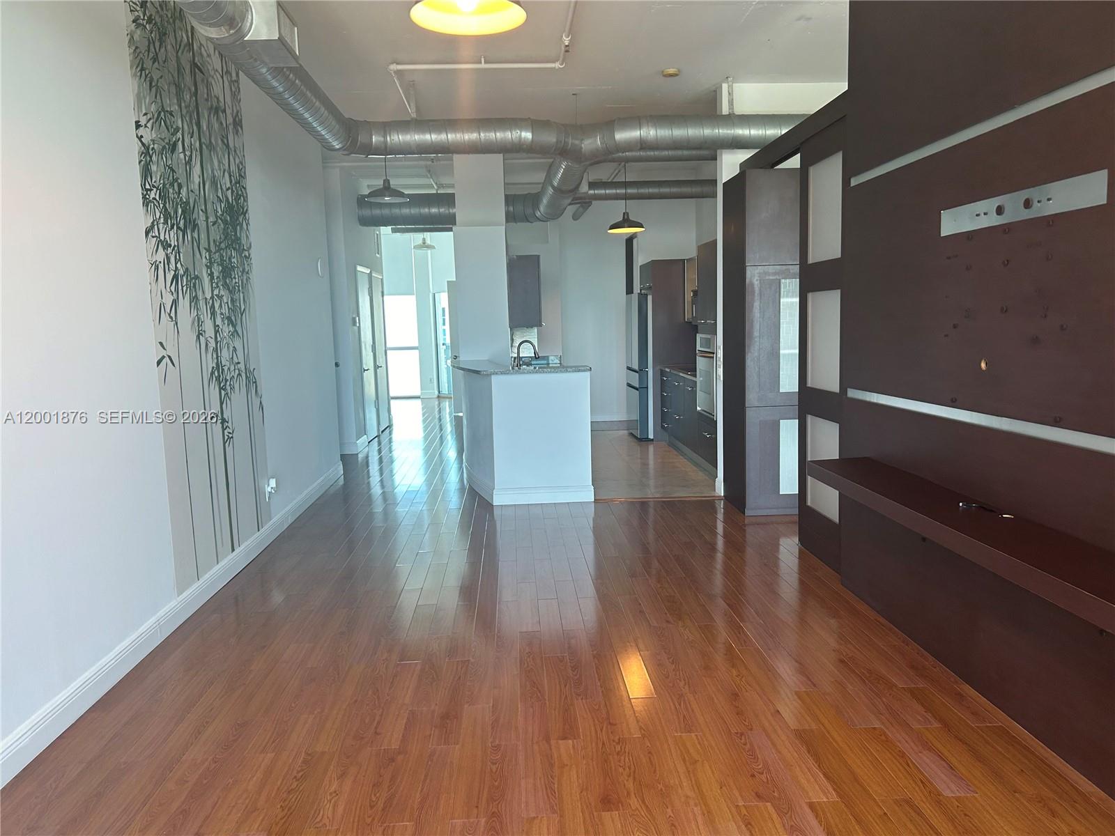 UPTOWN MARINA LOFTS CONDO - Residential Lease