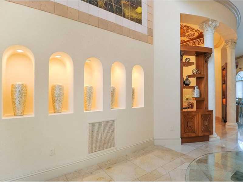 ISLAND ESTATES - Residential