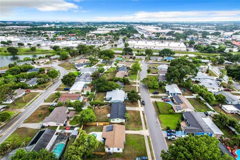 Single Family Residence in Orlando FL 1302 Forester Ave Ave 66.jpg