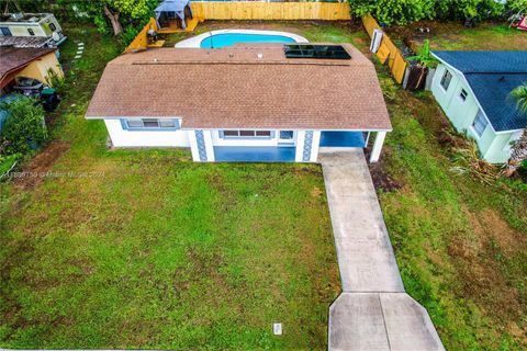 Single Family Residence in Orlando FL 1302 Forester Ave Ave 8.jpg