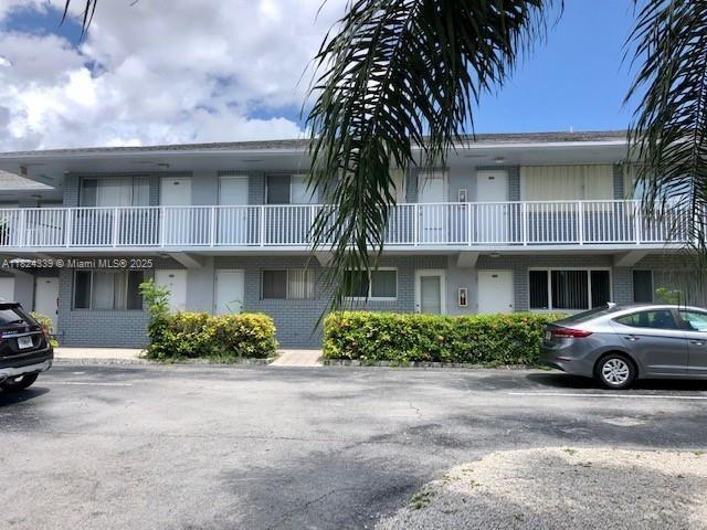 Rental Property at 2175 Ne 56th St 106, Fort Lauderdale, Broward County, Florida - Bedrooms: 3 
Bathrooms: 2  - $2,350 MO.