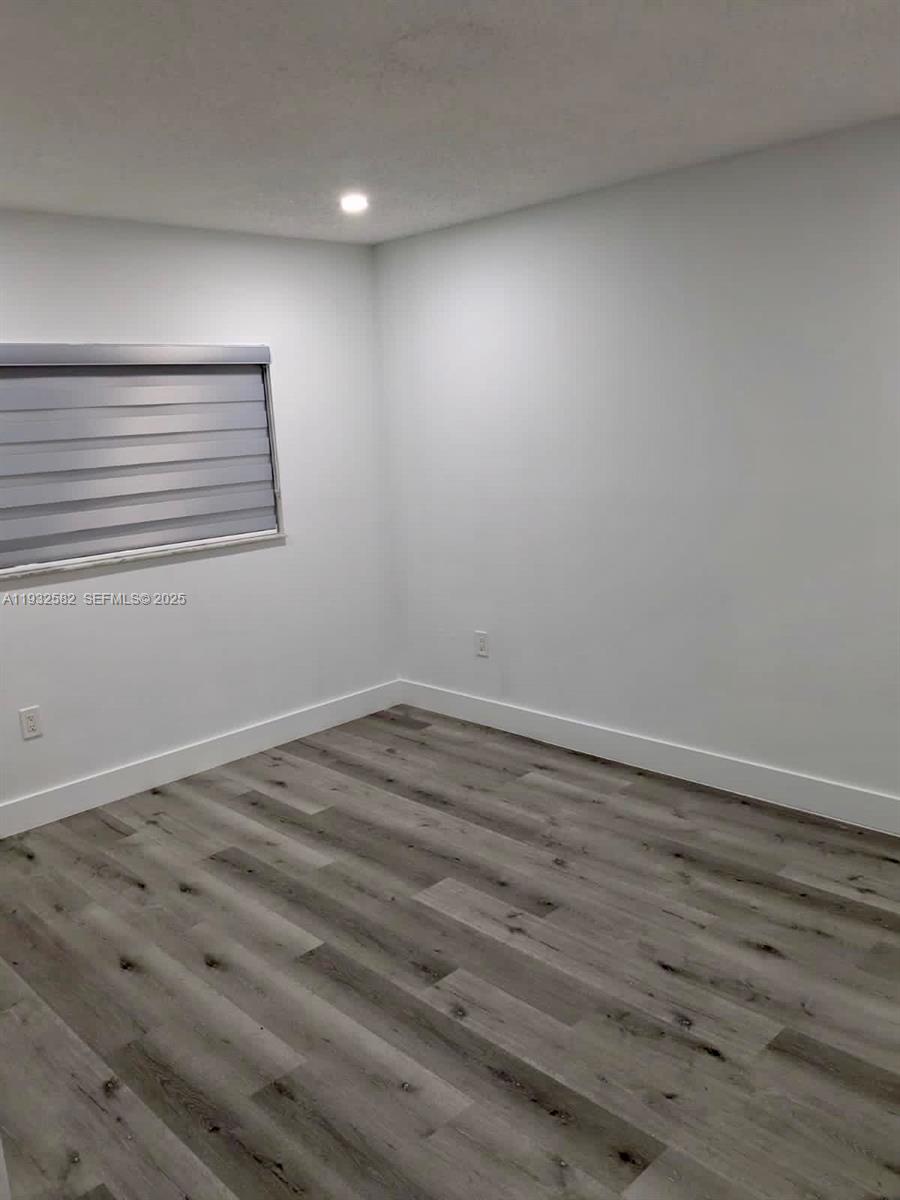 EL PRADO XIII CONDO - Residential Lease