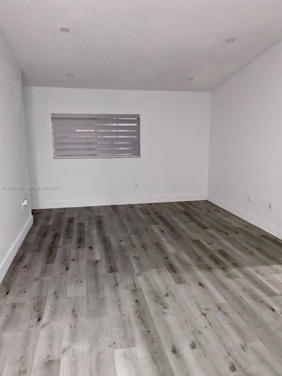 EL PRADO XIII CONDO - Residential Lease