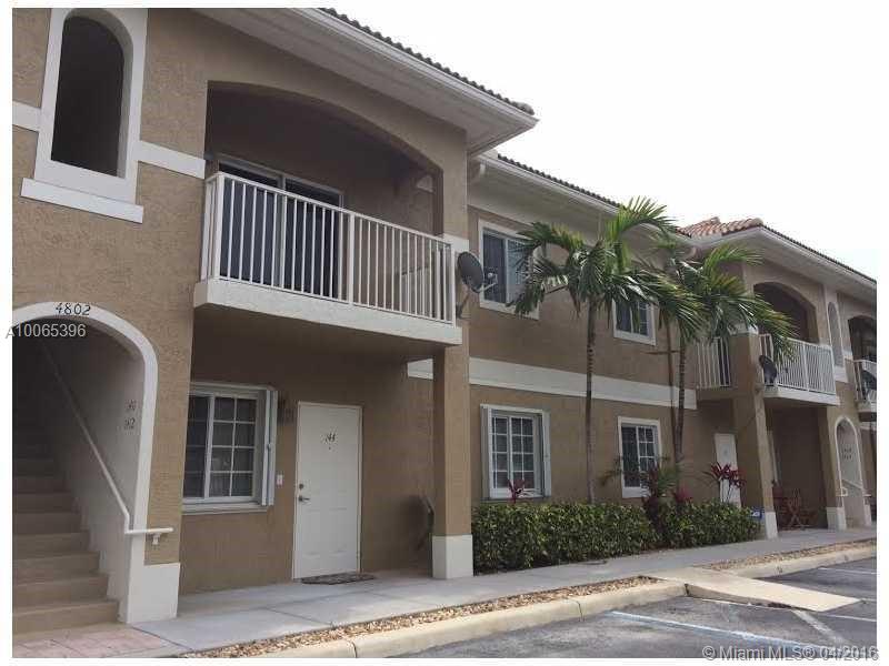 MUST SEE VERY SPACIOUS first floor 2/2 IN QUIET GATED COMMUNITY. COVENENTLY LOCATED CLOSE TO MAJOR SHOPPING CENTER AND HIGHWAYS 95. OPEN LIVING ROOM, DINING ROOM, KITCHEN CONCEPT. LARGE KITCHEN WITH BAR STOOL SEATING. KITCHEN LEADS TO FULLY FENCED IN PATIO AREA PERFECT FOR BBQ. RENT INCLUDES WATER.
THE FOLLOWING A CREDIT SCORE 650 OR MORE IS REQURED! required.