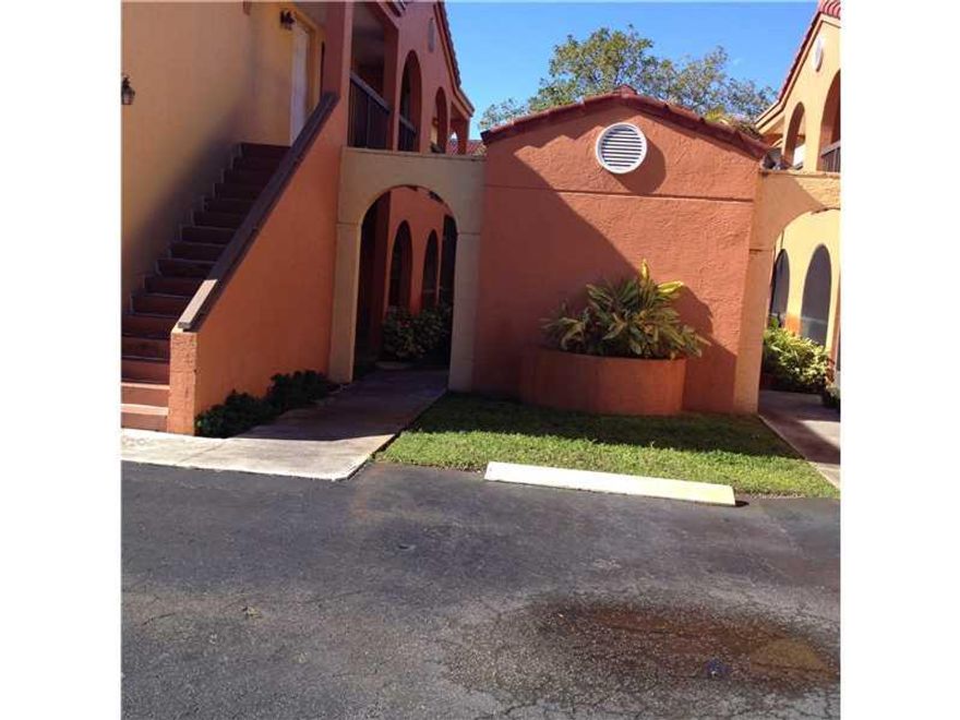 MOORS POINTE CONDO 2 BEDRROM 2 BATHROOM. NICE UNIT, NEEDS A LOT OF WORK, KITCHEN WAS TAKEN OUT BECAUSE OF WATER DAMAGE, HAD MOLD. APPLIANCES NOT INCLUDED. FIRST FLOOR UNIT.