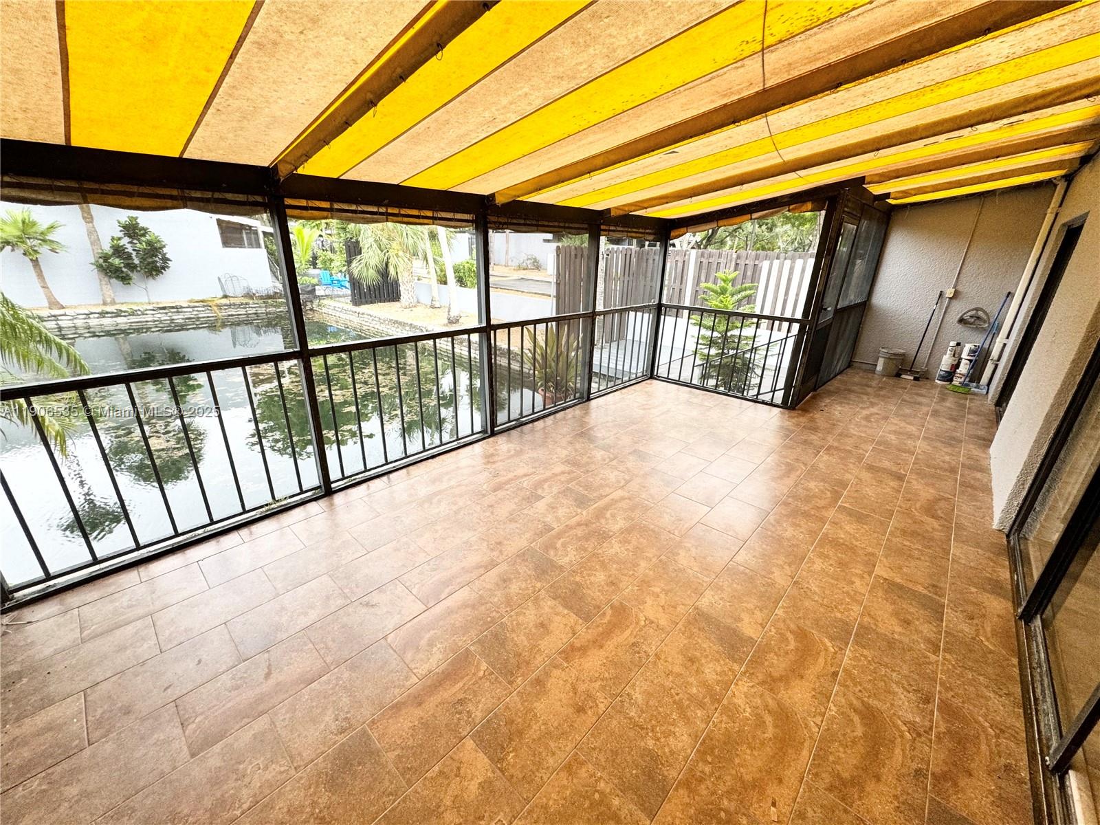 MIAMI LAKES WINDMILL GATE - Residential Lease