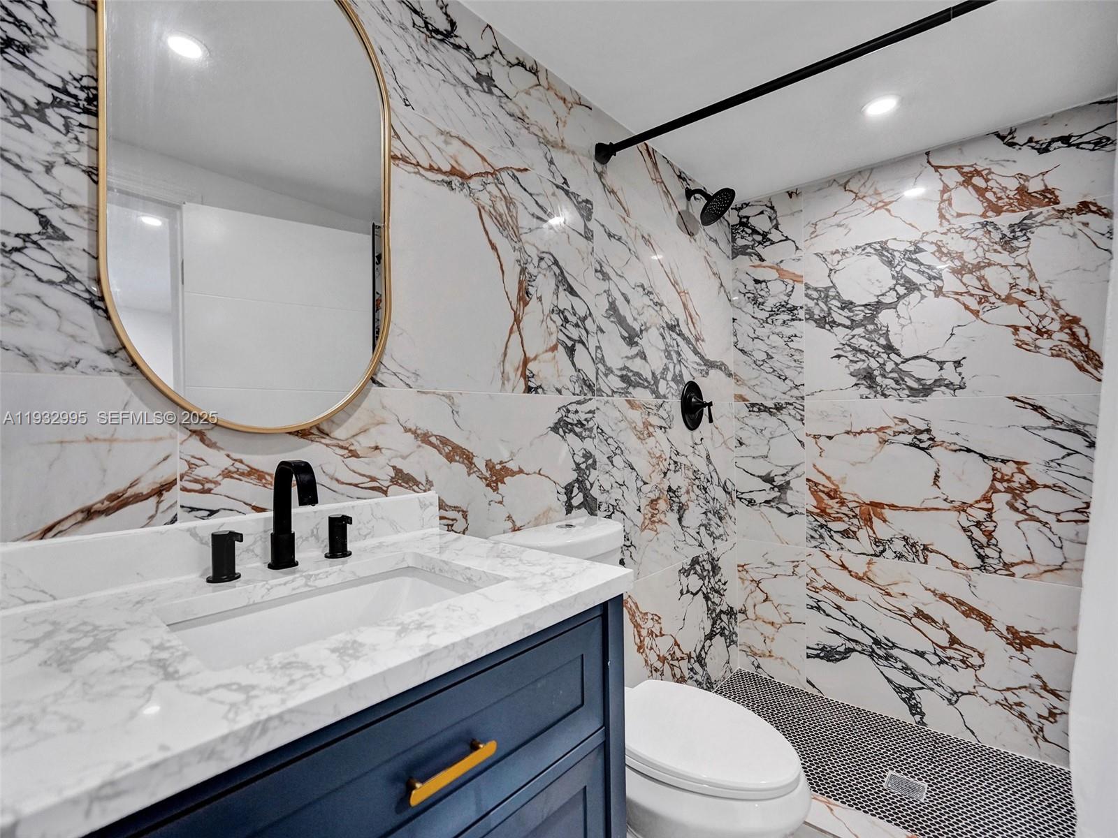 OAKLAND PARK SECOND ADD - Residential