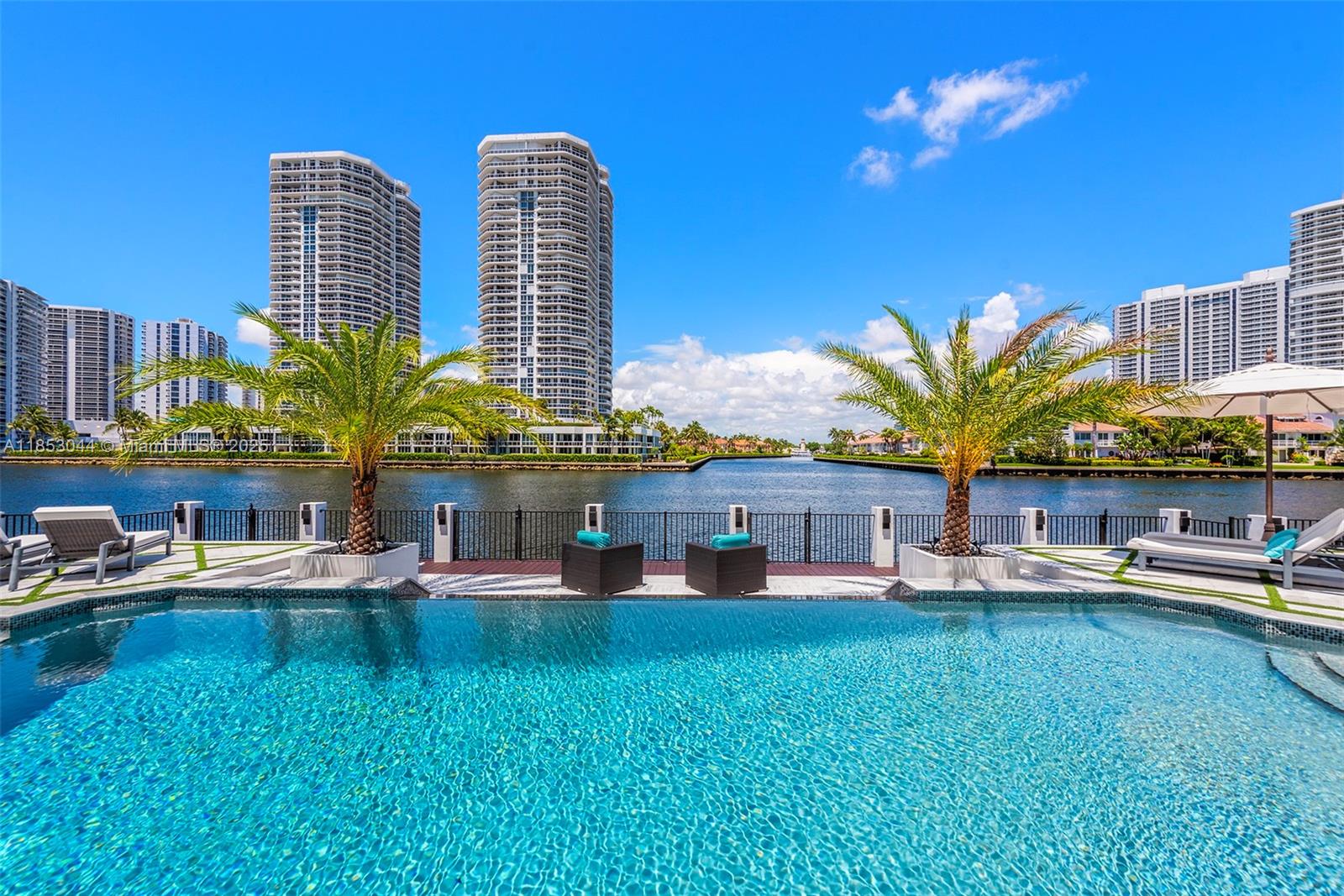 GOLDEN BEACH SEC E - Residential Lease