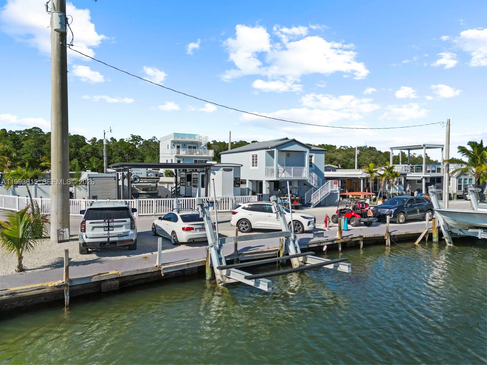 CALUSA CAMPGROUND - Residential