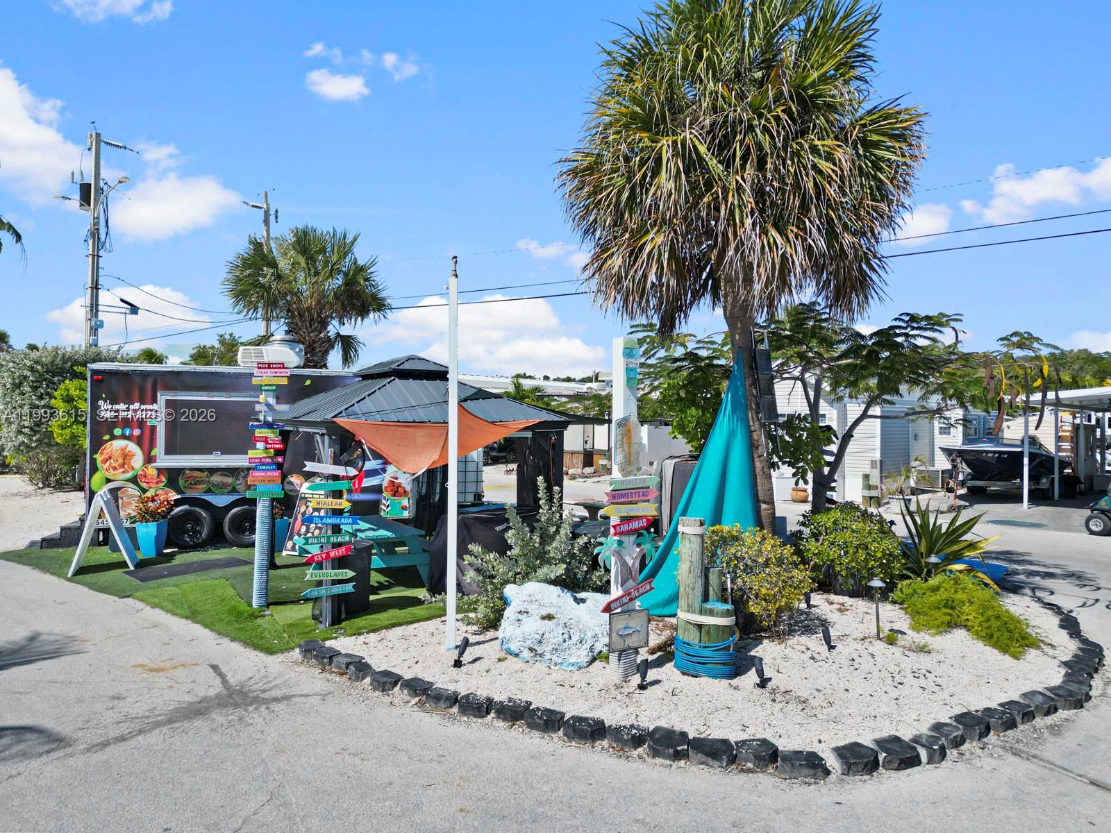 CALUSA CAMPGROUND - Residential