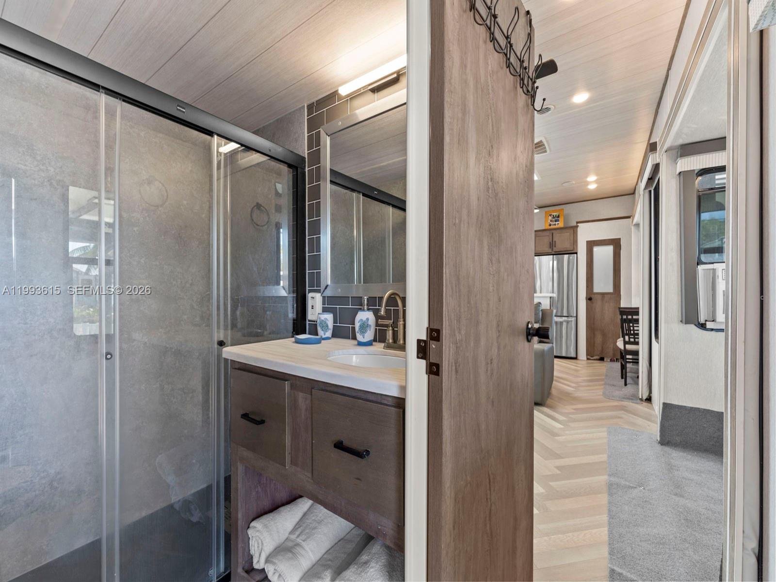 CALUSA CAMPGROUND - Residential