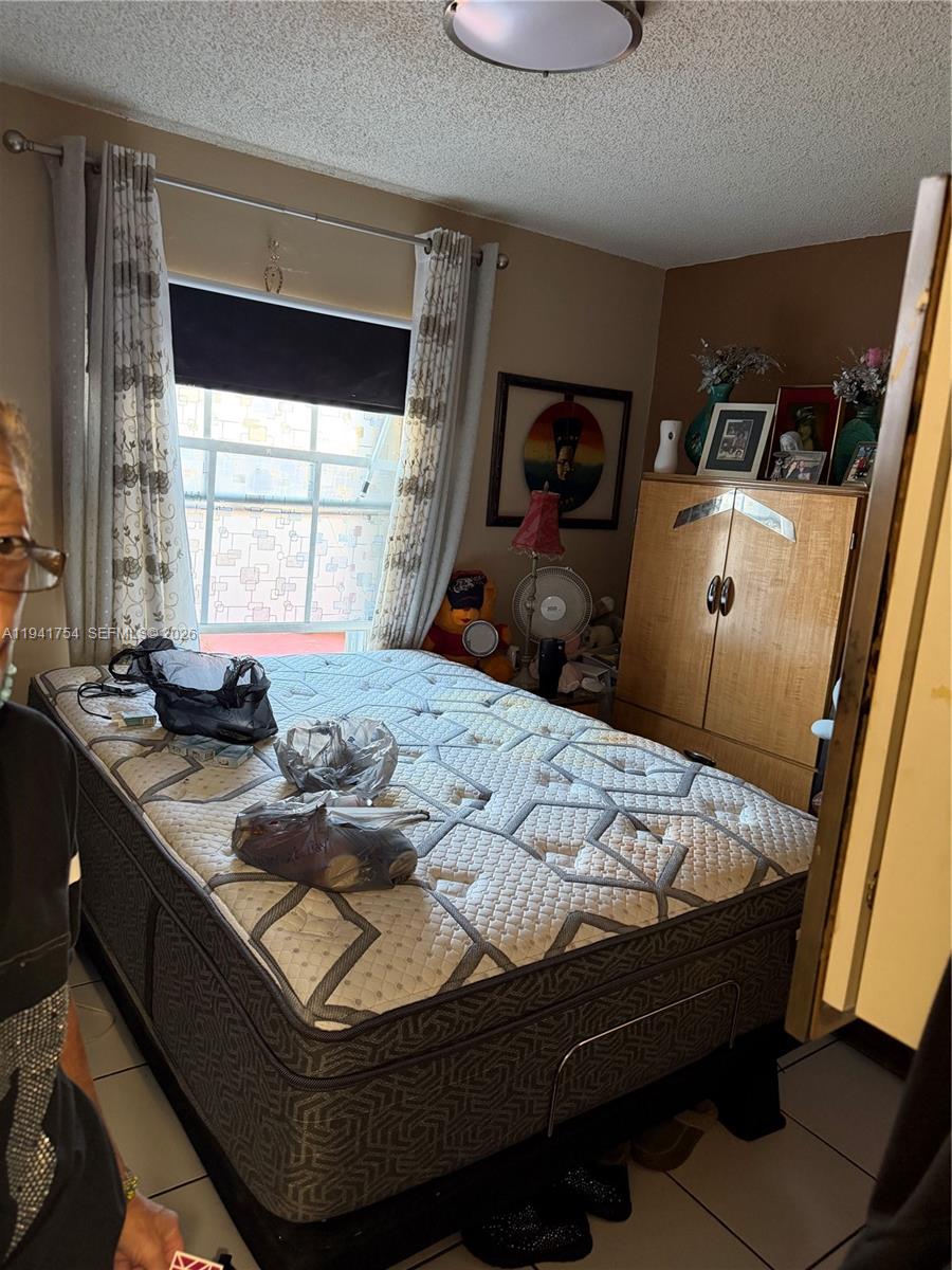 SHOMA HOMES AT TAMIAMI II - Residential