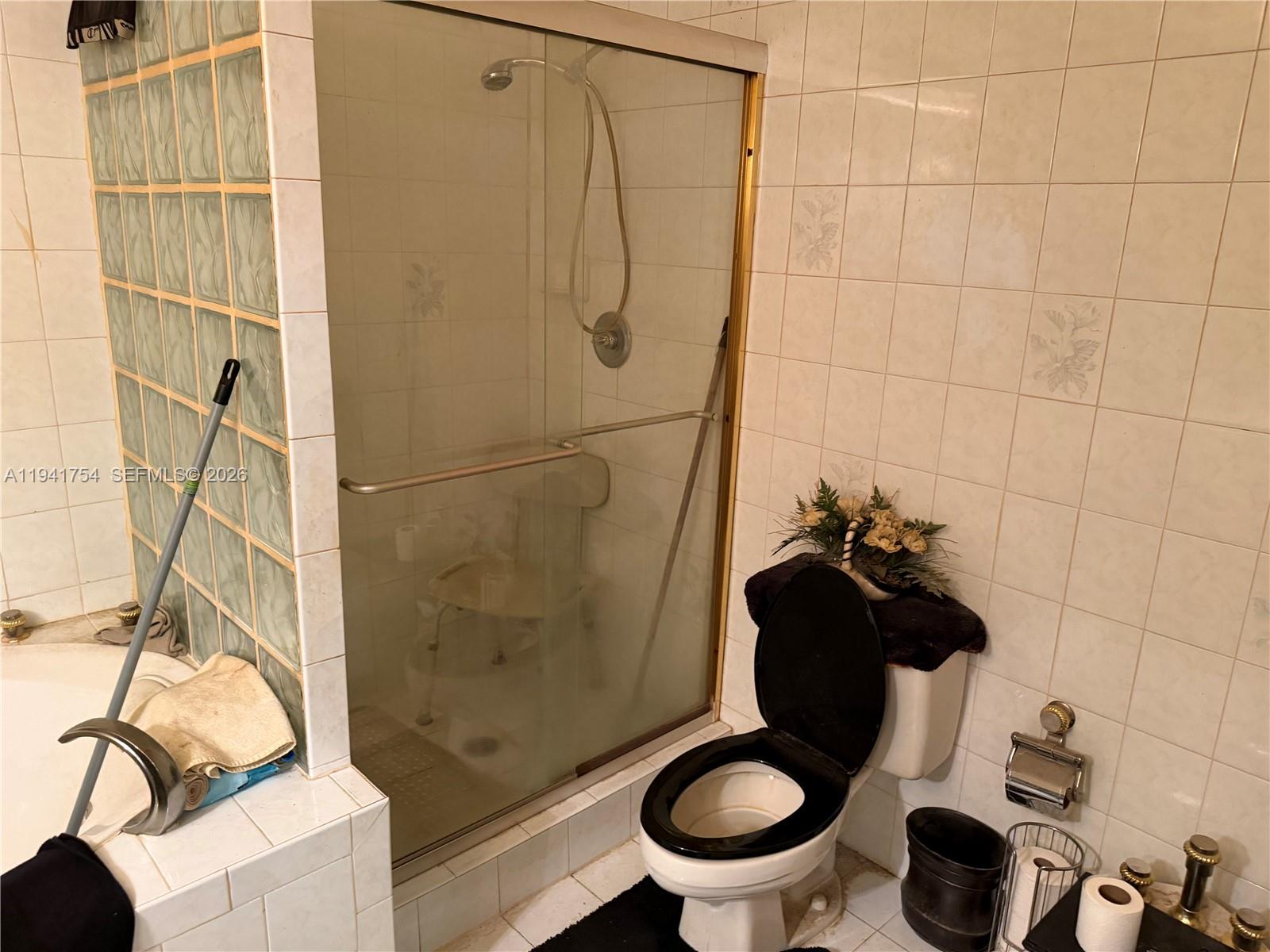 SHOMA HOMES AT TAMIAMI II - Residential