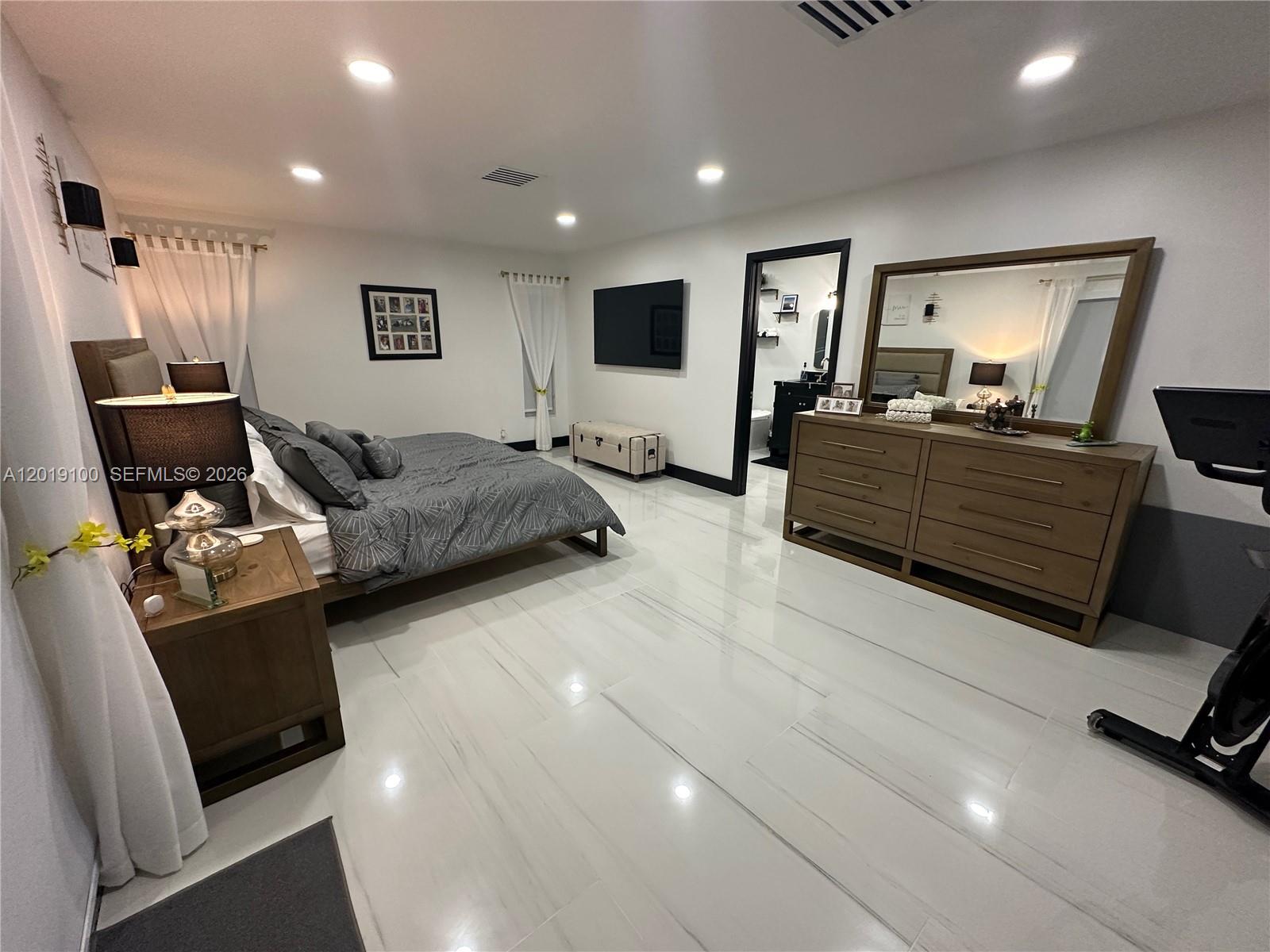 FLA FRUIT LANDS CO SUB NO - Residential
