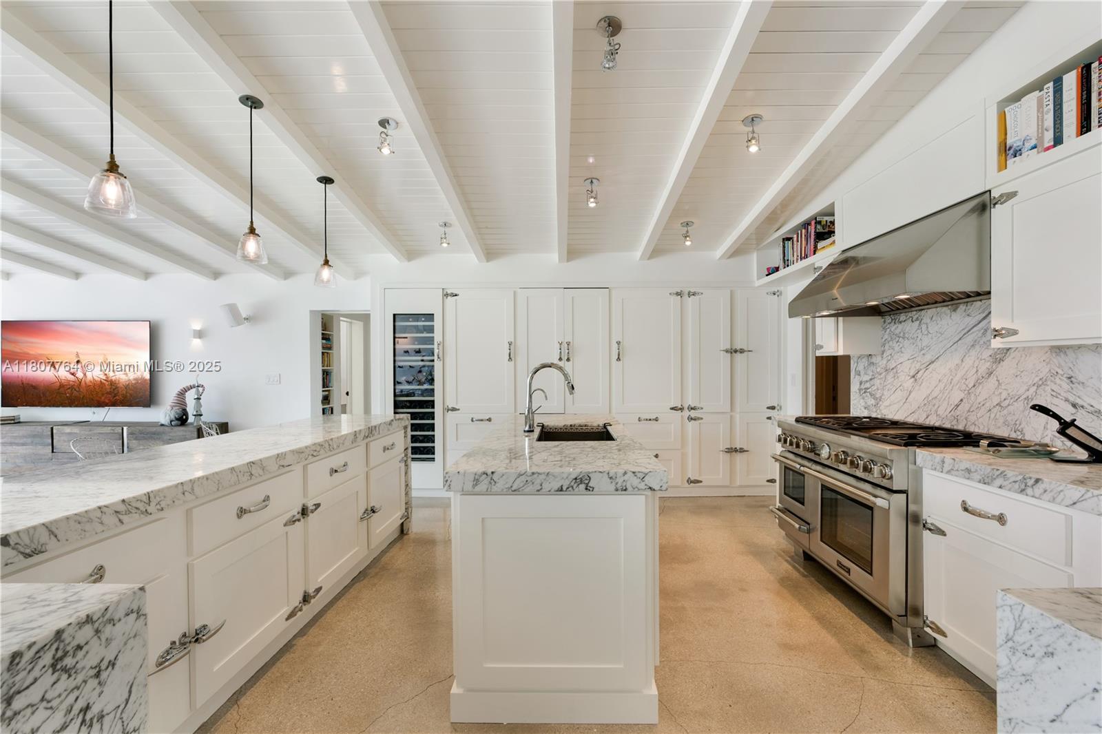 CAPE FLA SUB SEC 2 - Residential Lease