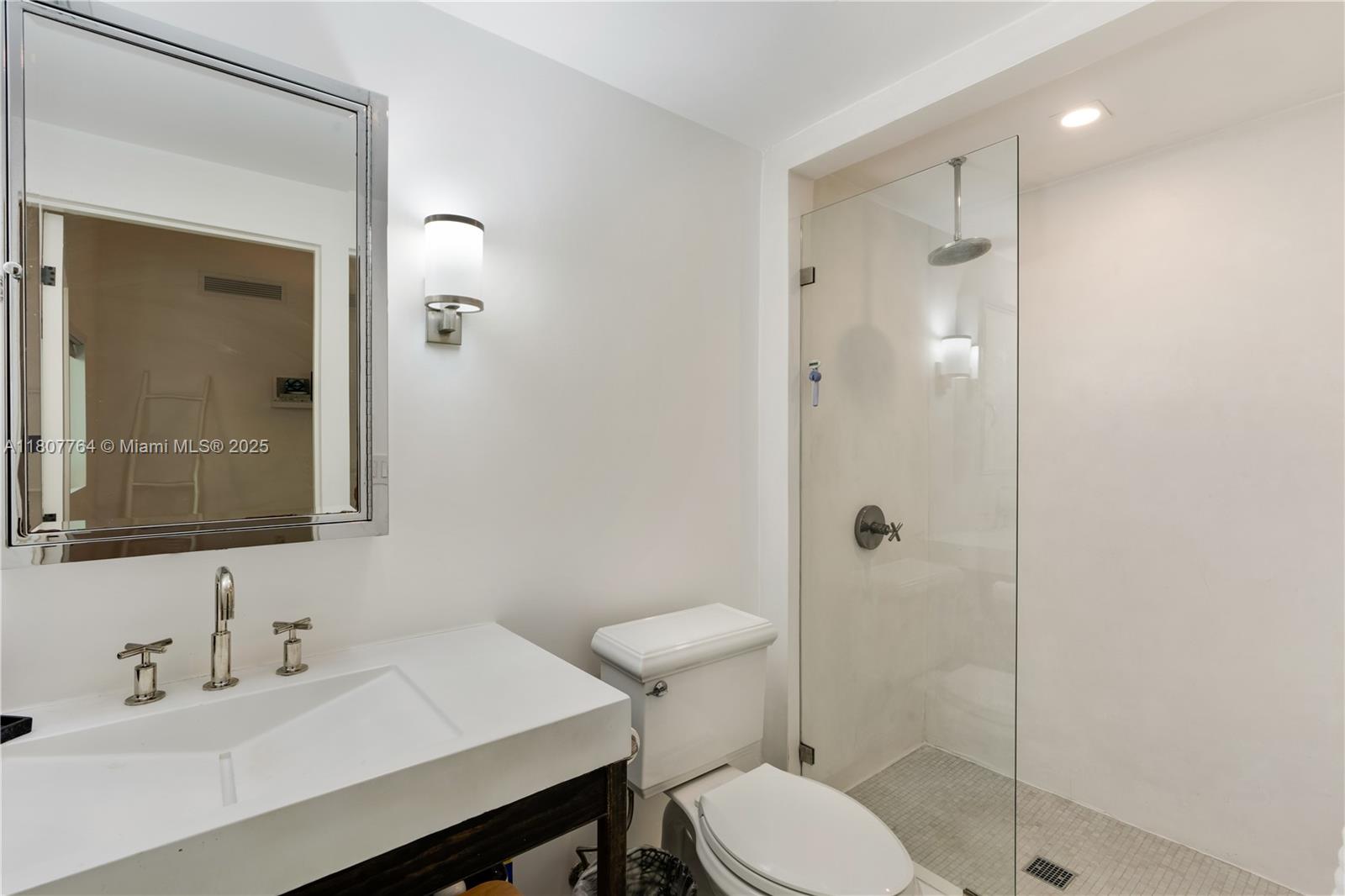 CAPE FLA SUB SEC 2 - Residential Lease