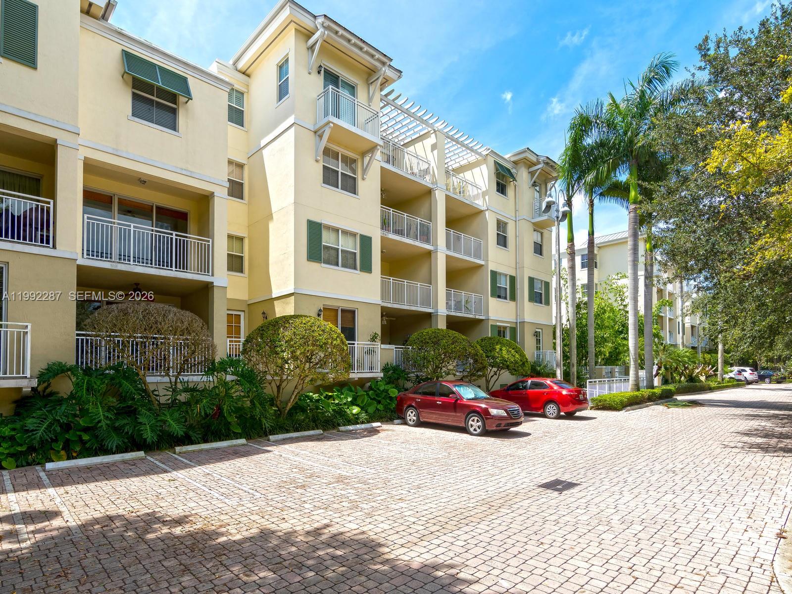 THE RESERVE OF PINECREST - Residential