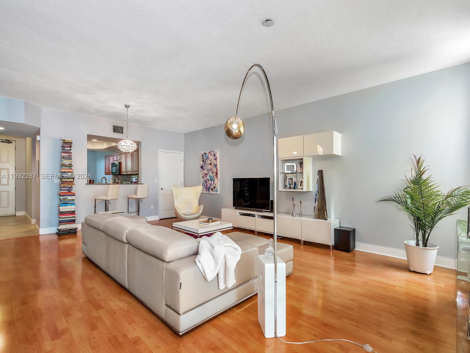 7542 SW 102nd St 209