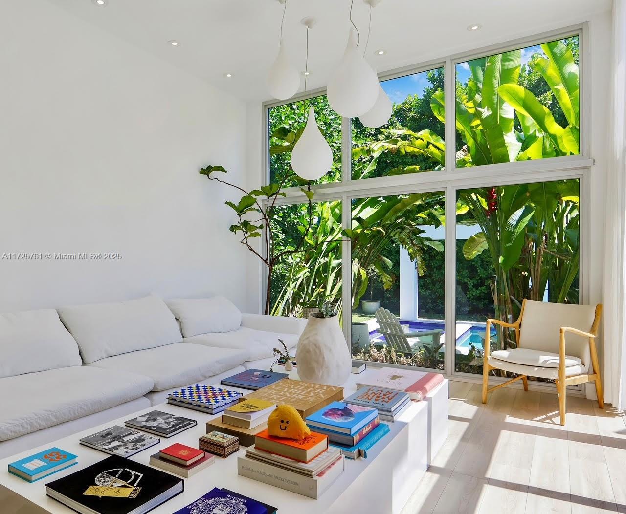 RIVO ALTO AMD - Residential