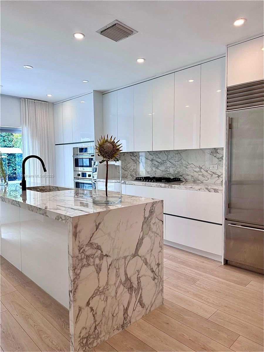 RIVO ALTO AMD - Residential