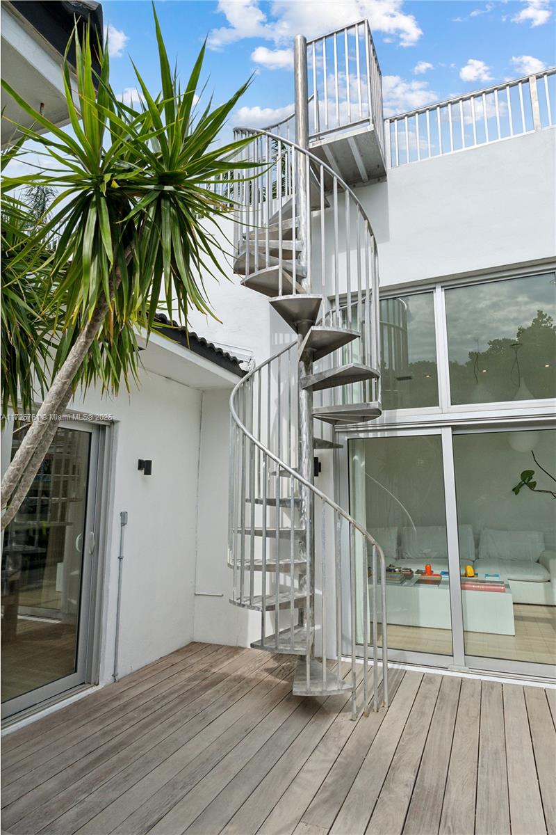 RIVO ALTO AMD - Residential