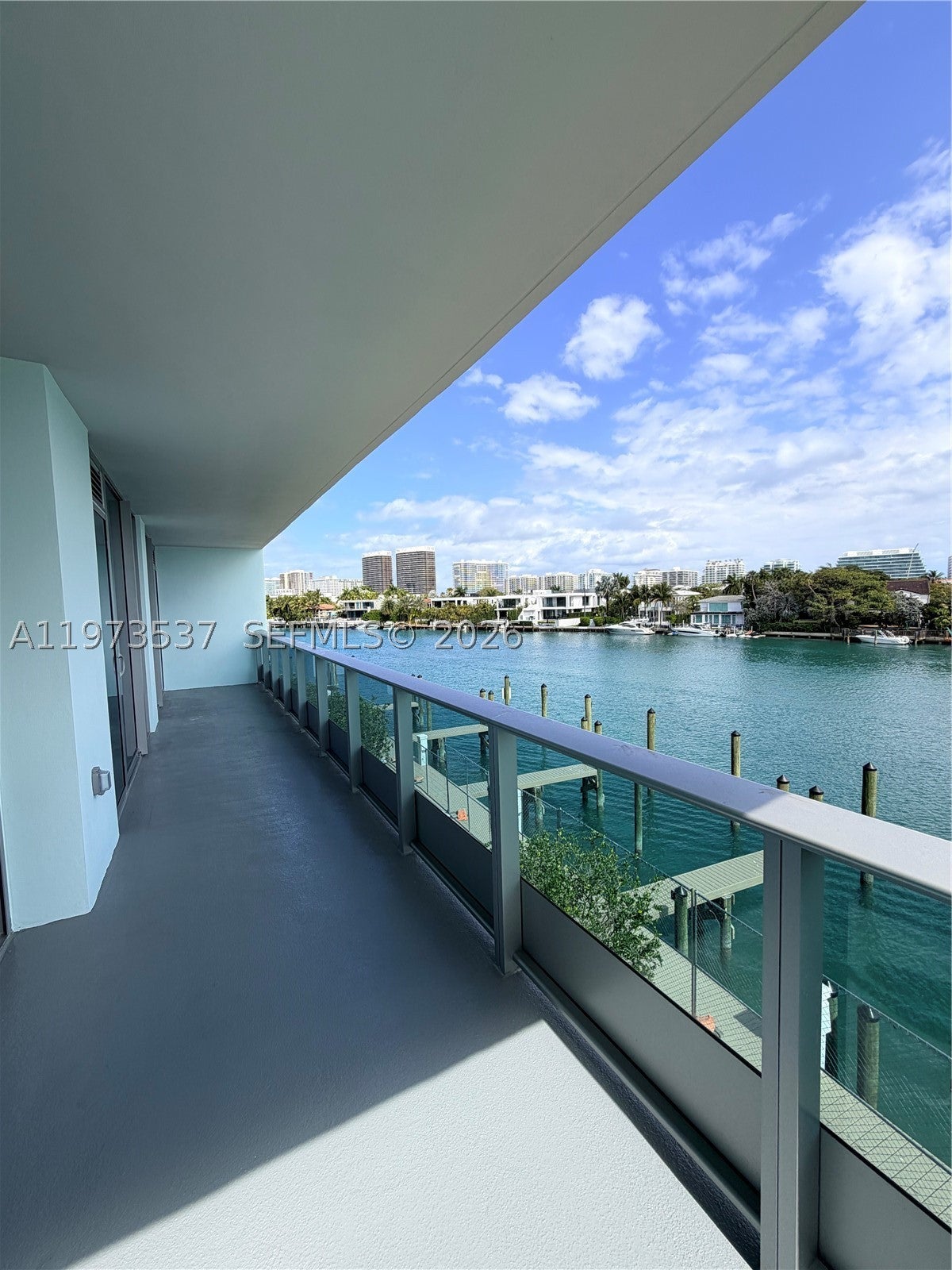 9221 E Bay Harbor Dr 309