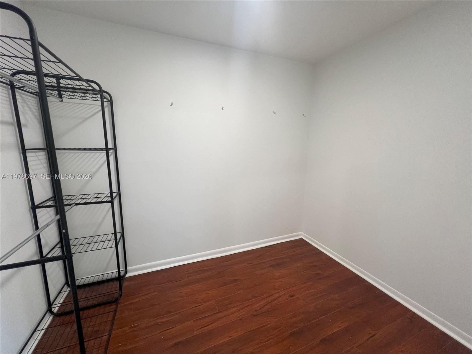 SNAPPER VILLAGE PHASE I S - Residential Lease