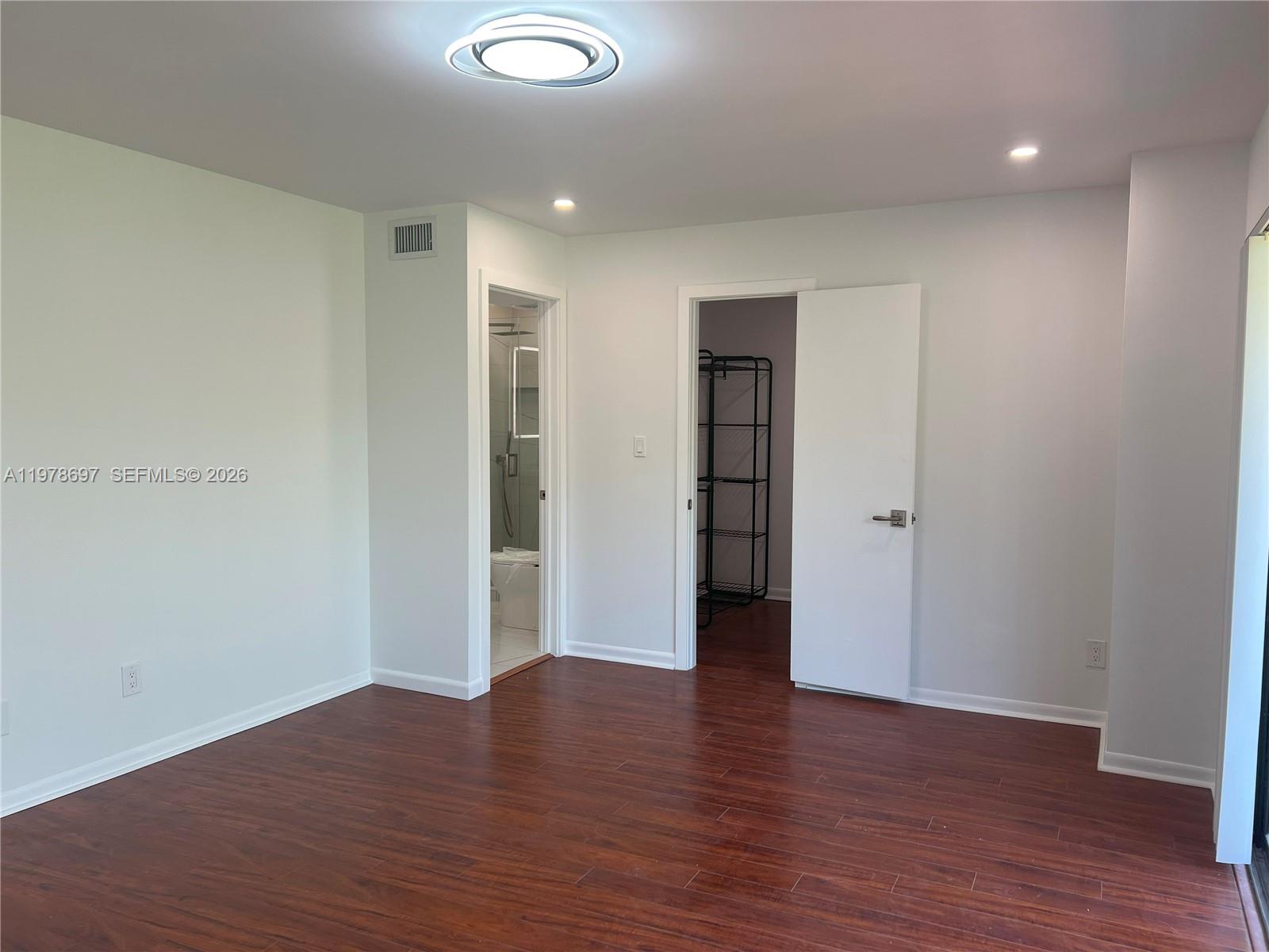 SNAPPER VILLAGE PHASE I S - Residential Lease