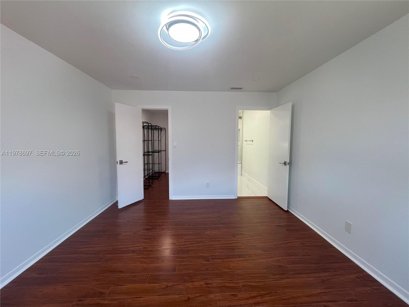 SNAPPER VILLAGE PHASE I S - Residential Lease