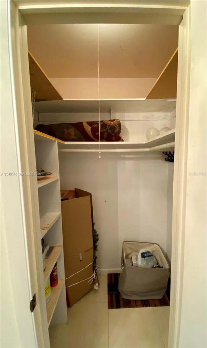 DORCHESTER CONDO - Residential