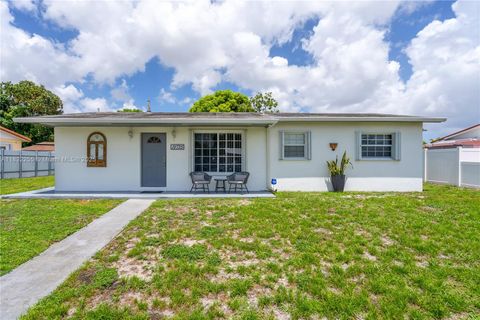 Photo of 19725 NW 32nd Ct, Miami Gardens, FL 33056 (MLS # A11822255) Photo of 19725 NW 32nd Ct, Miami Gardens, FL 33056 (MLS # A11822255)