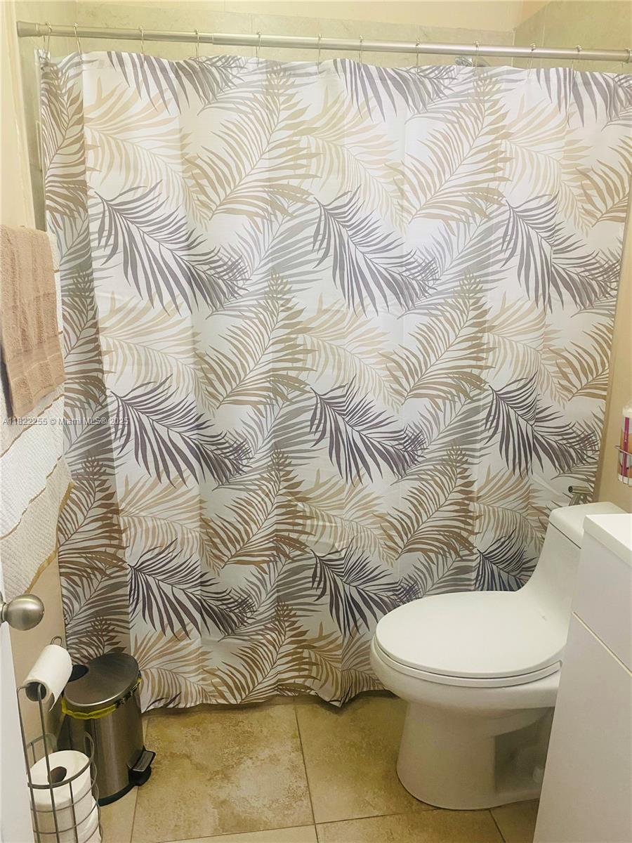 LESLIE ESTATES SEC 11 - Residential