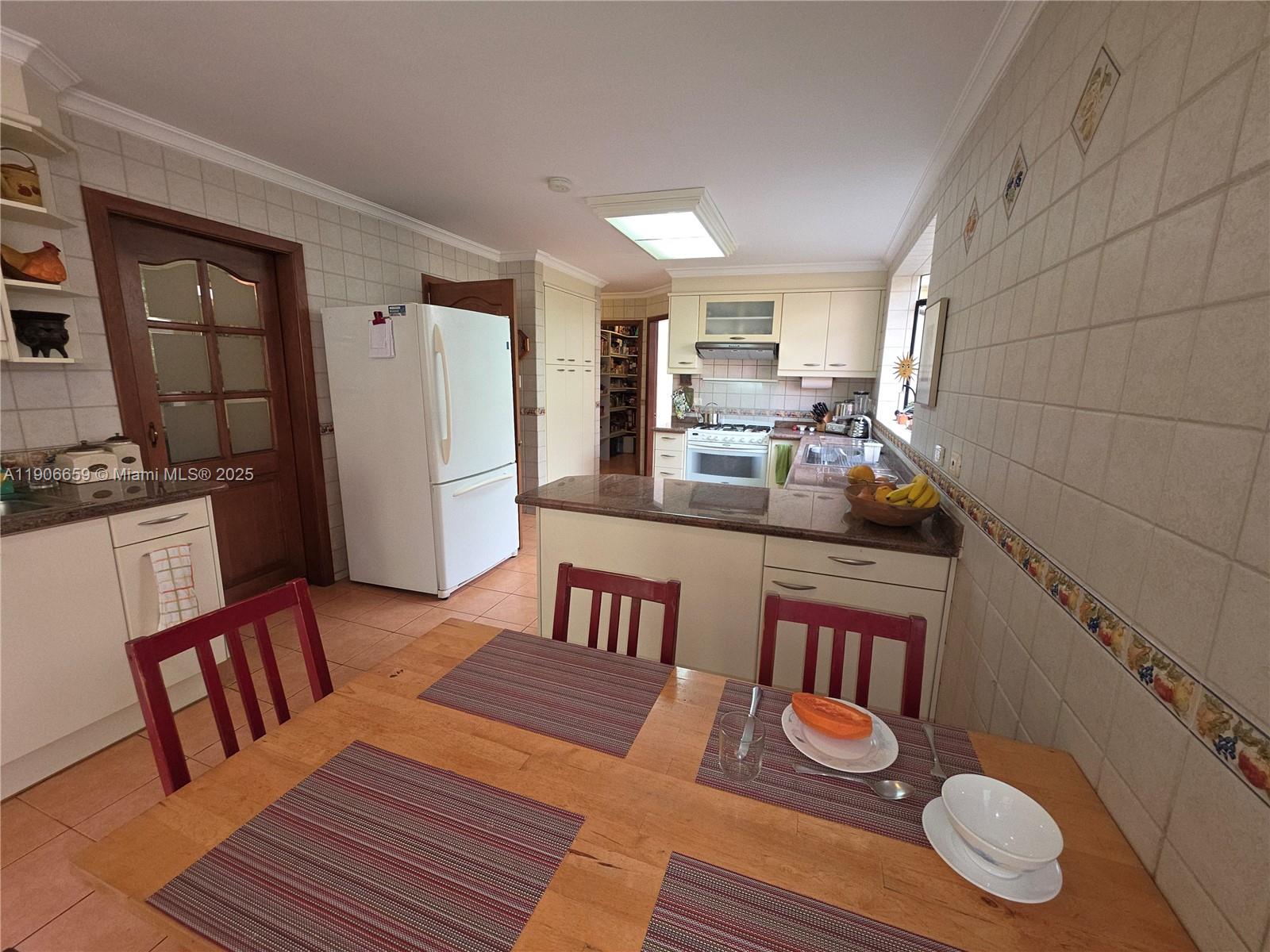 Conjunto Alelies - Residential