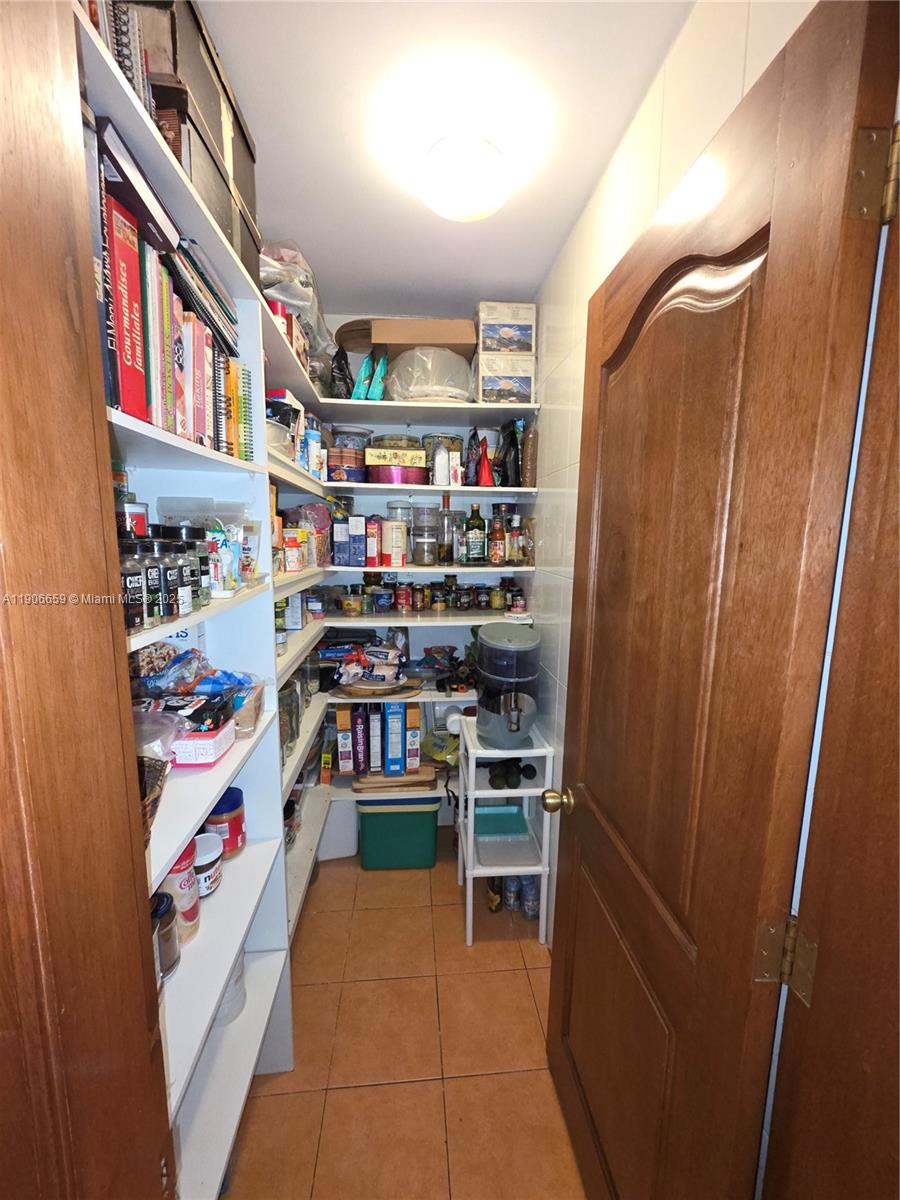 Conjunto Alelies - Residential