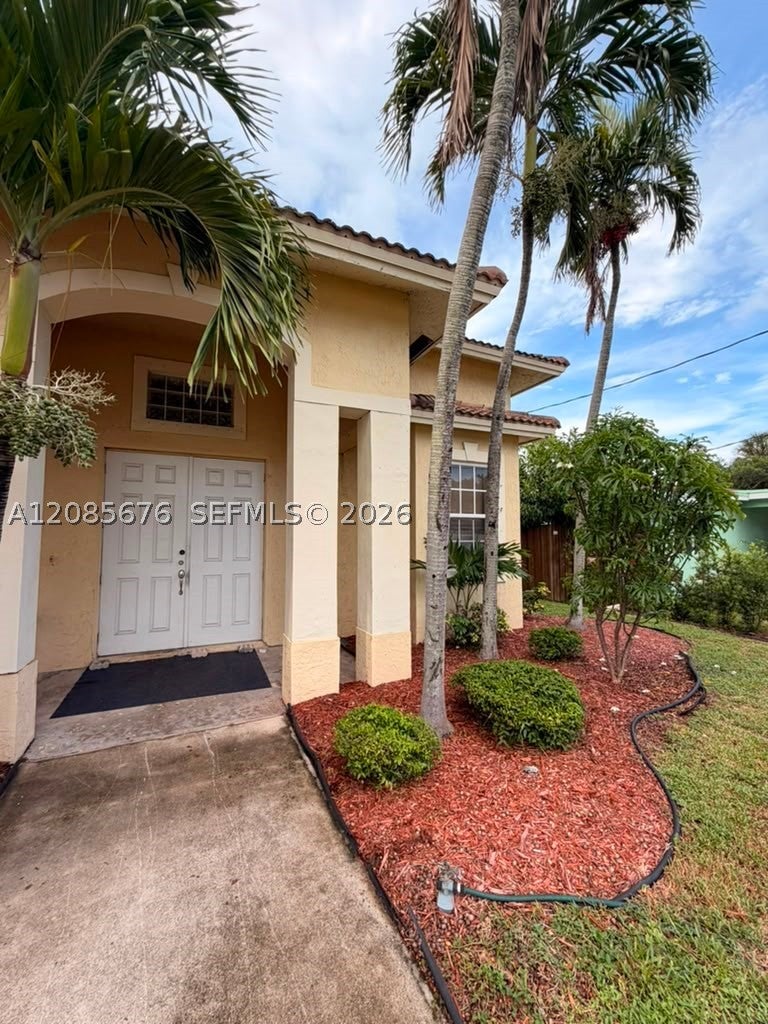 173 SW 3rd Ct