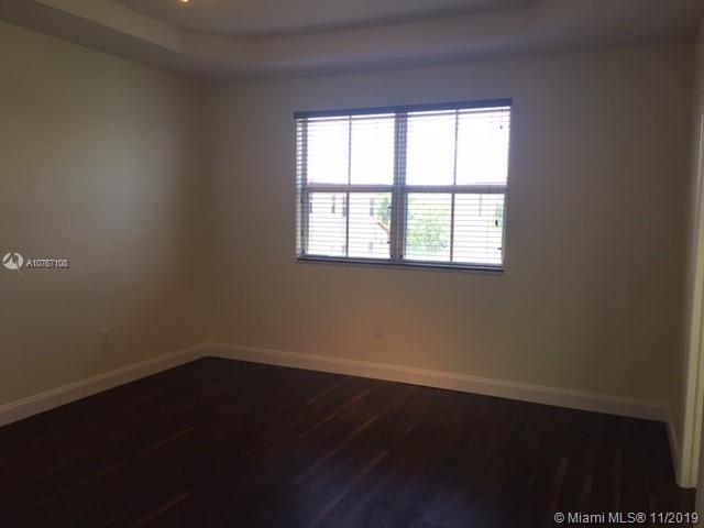 EGRET LAKES ESTATES SEC 4 - Residential Lease