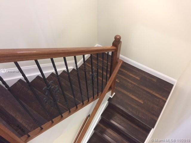 EGRET LAKES ESTATES SEC 4 - Residential Lease