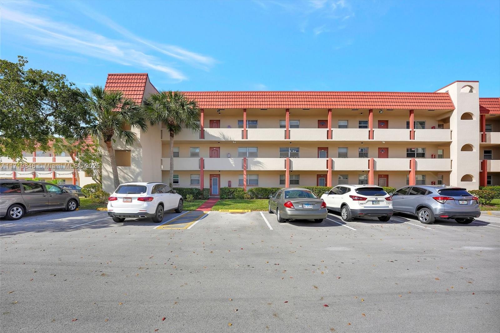 Property for Sale at 2931 E Sunrise Lakes Dr 202, Sunrise, Miami-Dade County, Florida - Bedrooms: 2 
Bathrooms: 2  - $85,000