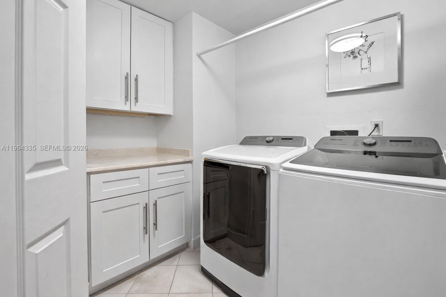 WILLIAMS ISLAND - Residential