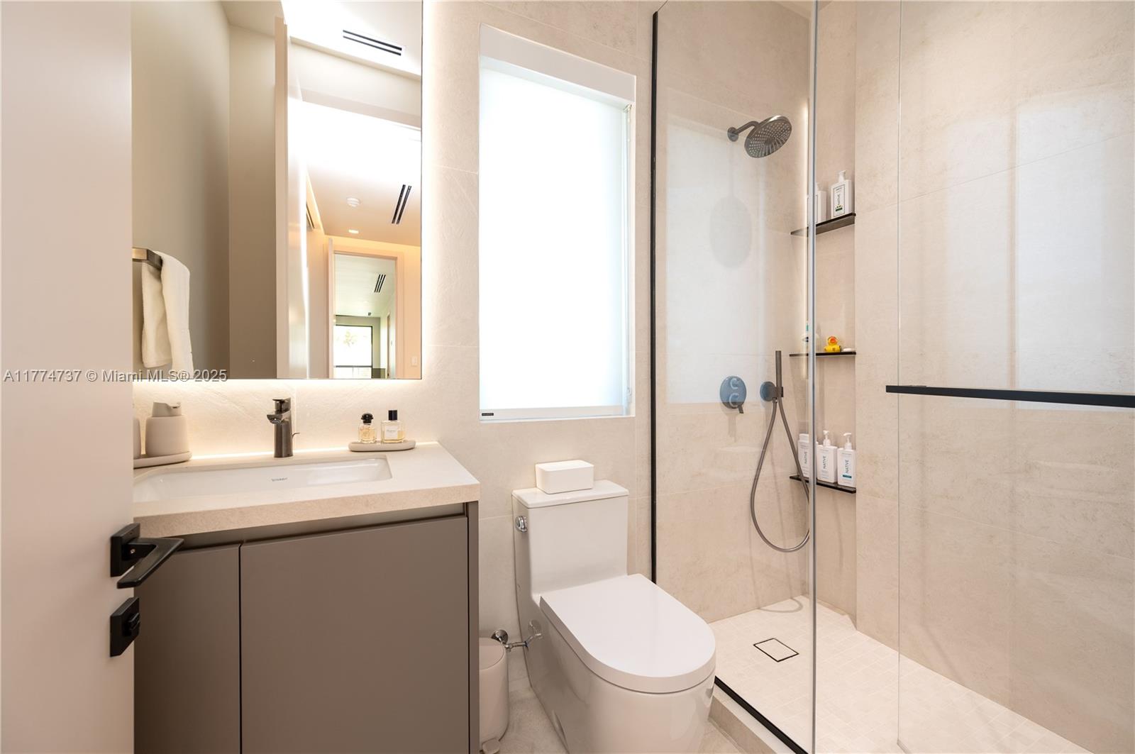 COCONUT PALM ESTATES - Residential