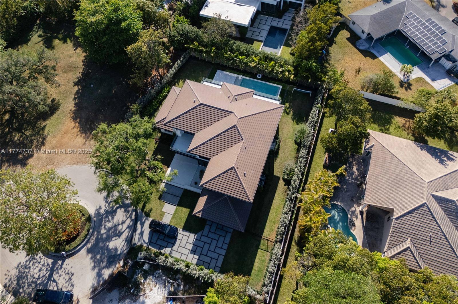 COCONUT PALM ESTATES - Residential