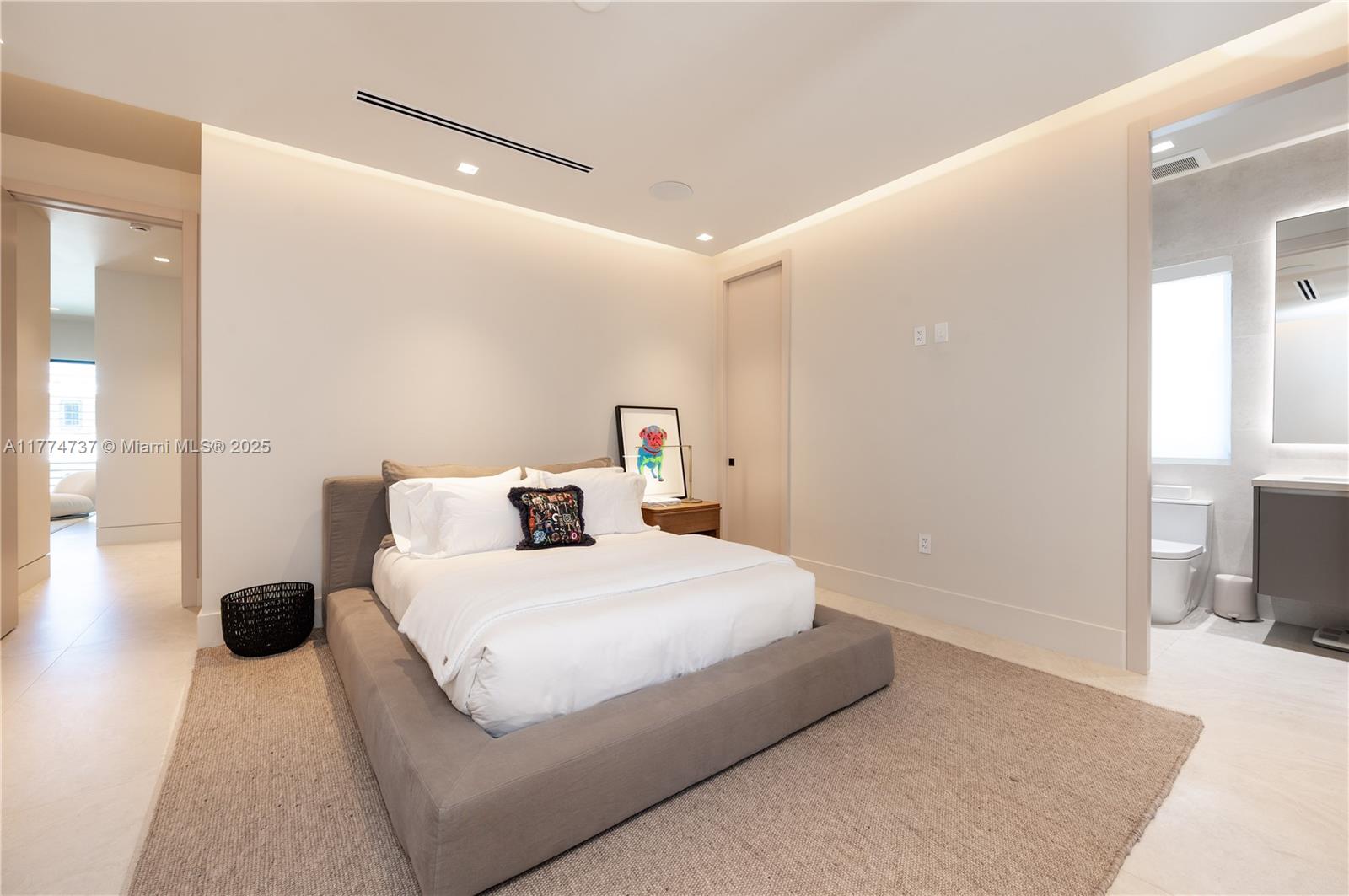 COCONUT PALM ESTATES - Residential