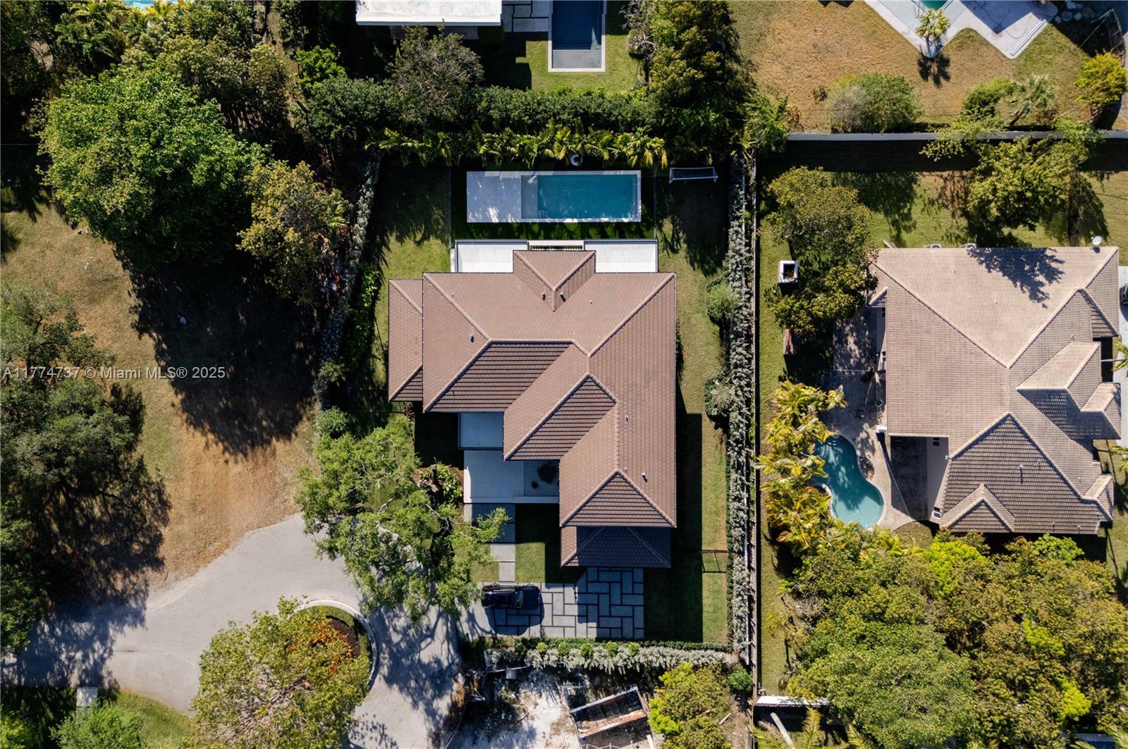 COCONUT PALM ESTATES - Residential