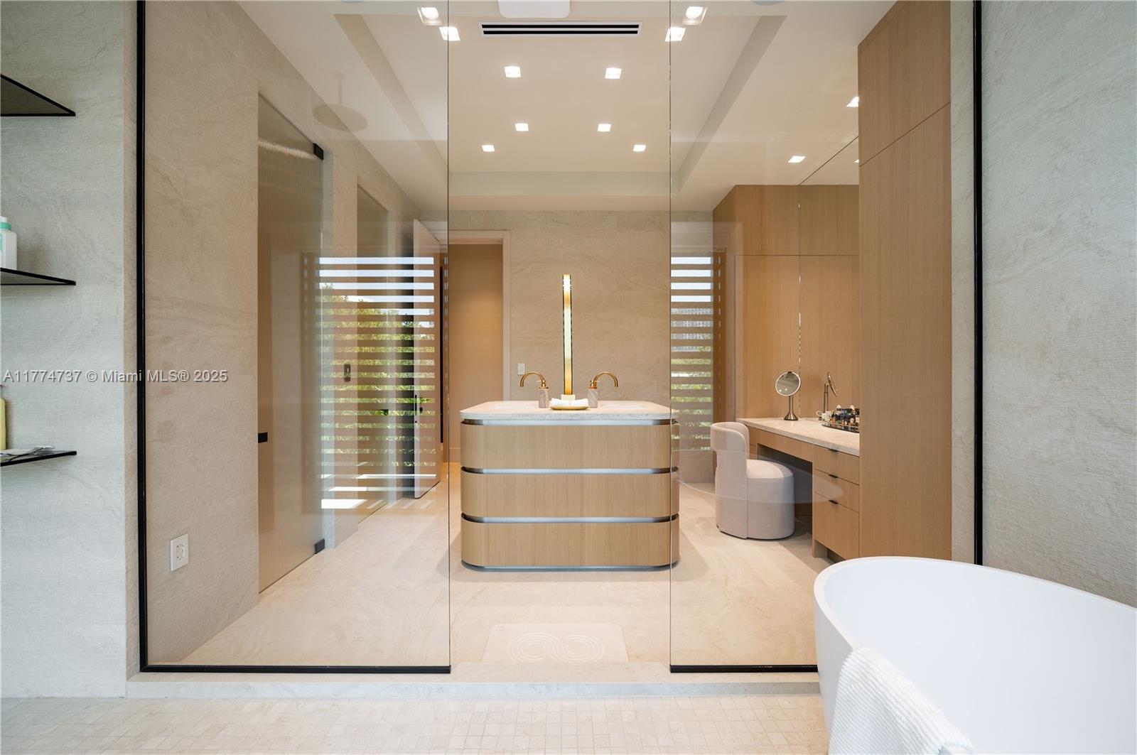 COCONUT PALM ESTATES - Residential