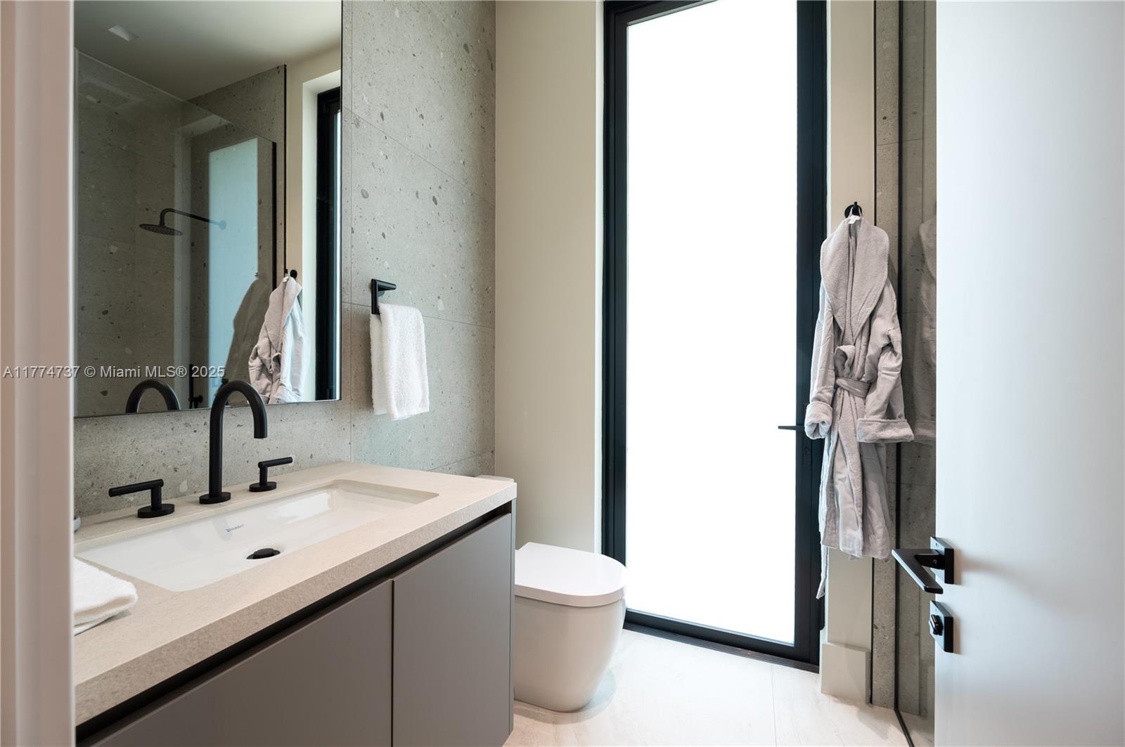 COCONUT PALM ESTATES - Residential